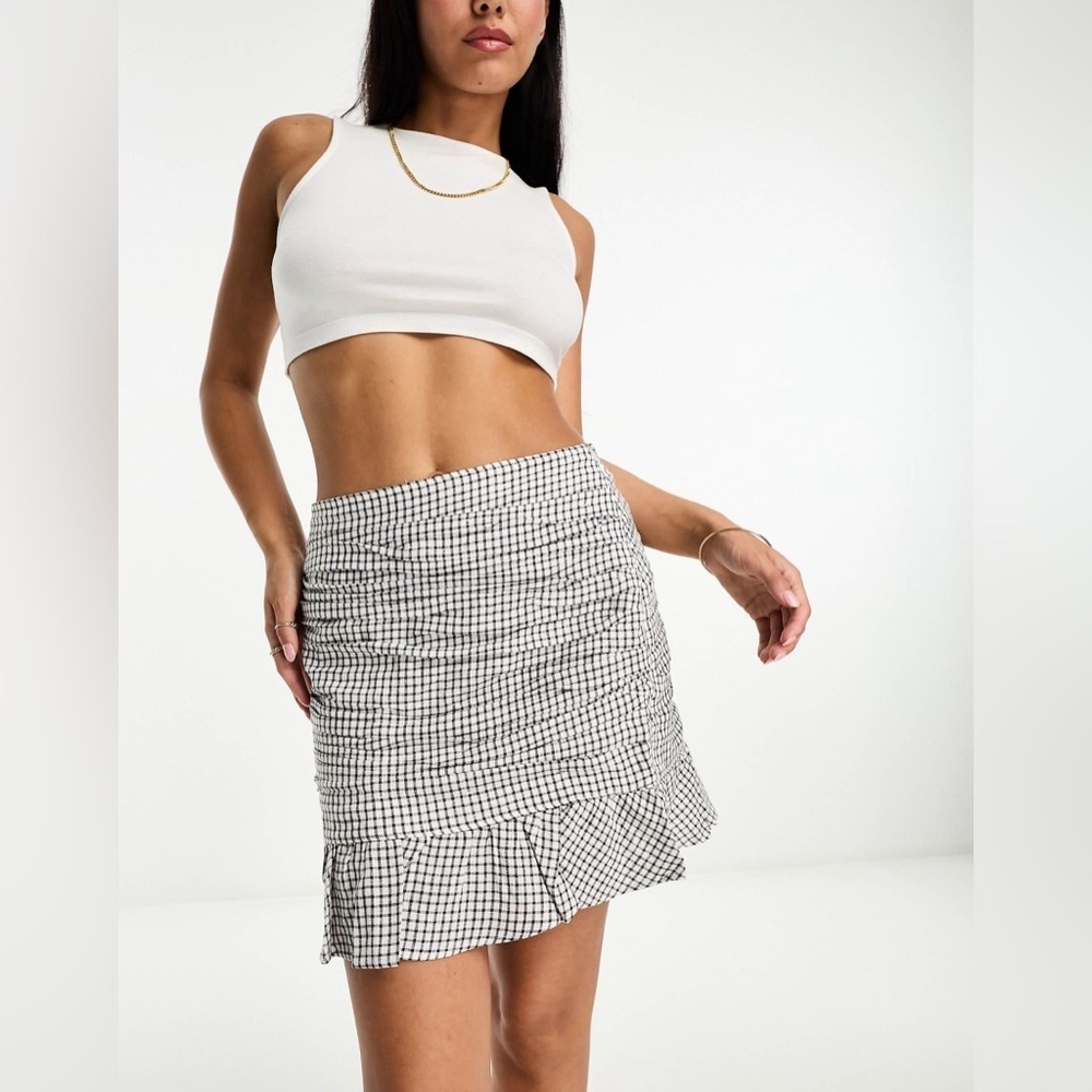 Abercrombie & Fitch ruched mini skirt in black and white check